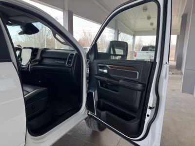 2024 RAM 2500 Laramie Crew Cab 4x4 6'4' Box