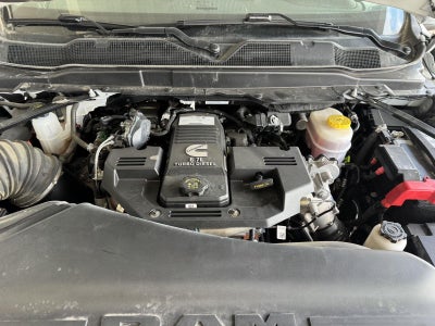 2024 RAM 2500 Laramie Crew Cab 4x4 6'4' Box