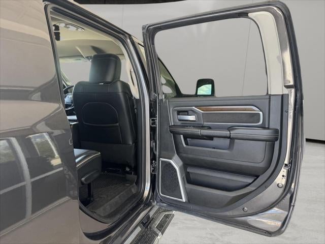 2024 RAM 2500 Laramie Crew Cab 4x4 6'4' Box