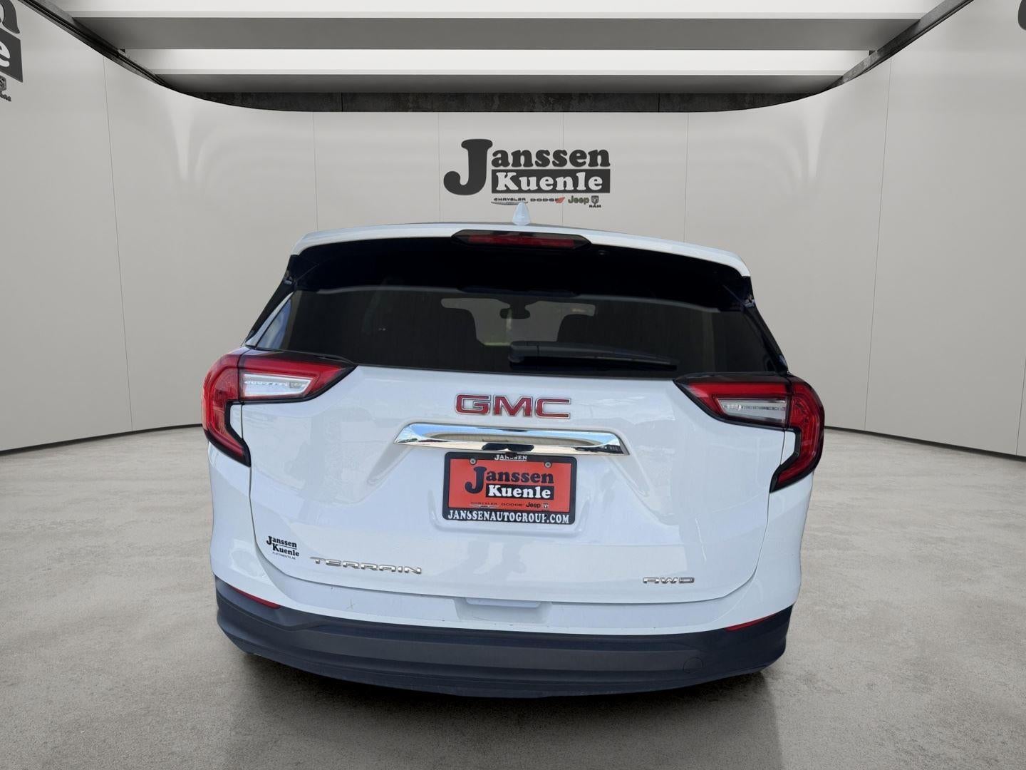 2024 GMC Terrain AWD SLE