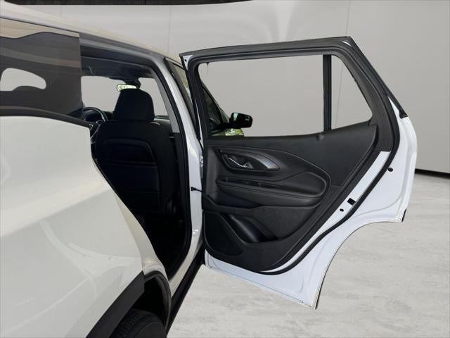 2024 GMC Terrain AWD SLE