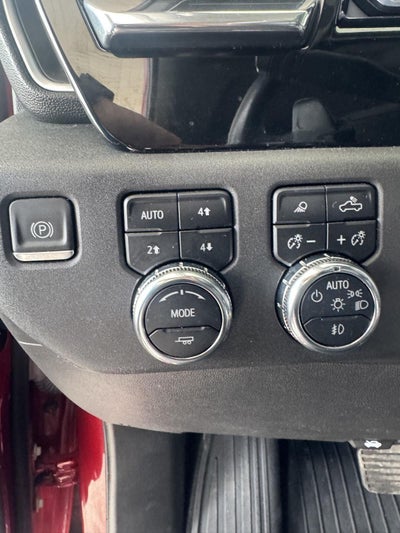2023 GMC Sierra 1500 4WD Crew Cab Short Box SLT