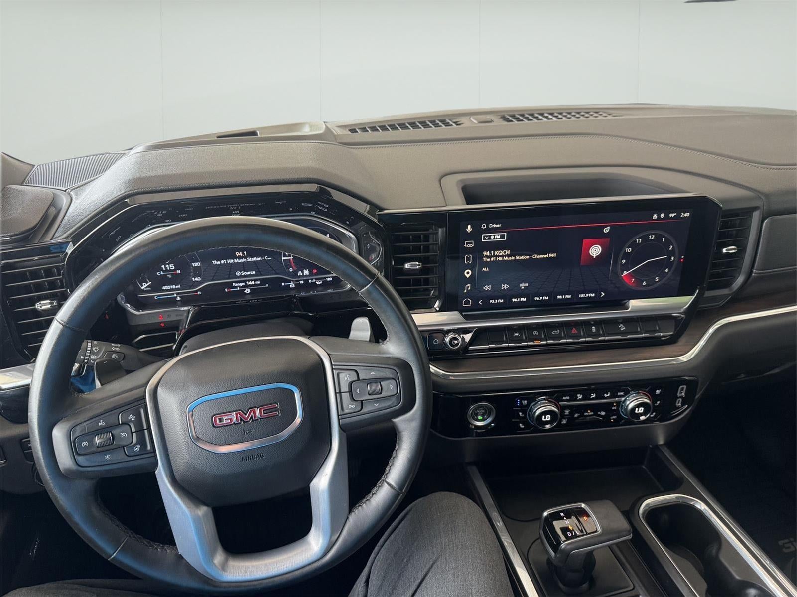 2023 GMC Sierra 1500 4WD Crew Cab Short Box SLT