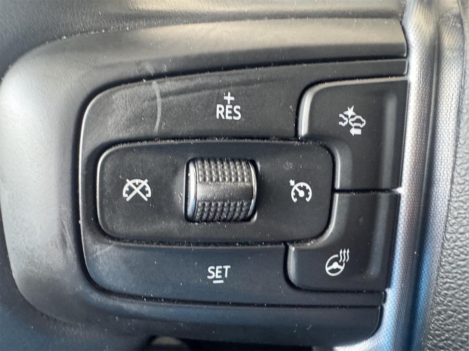2023 GMC Sierra 1500 4WD Crew Cab Short Box SLT