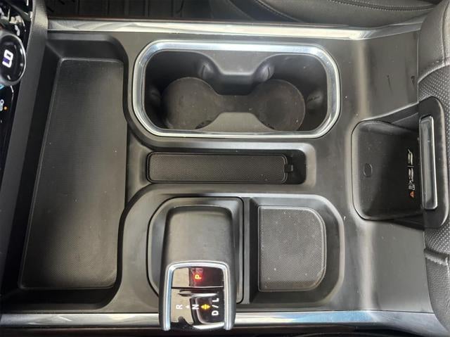 2023 GMC Sierra 1500 4WD Crew Cab Short Box SLT