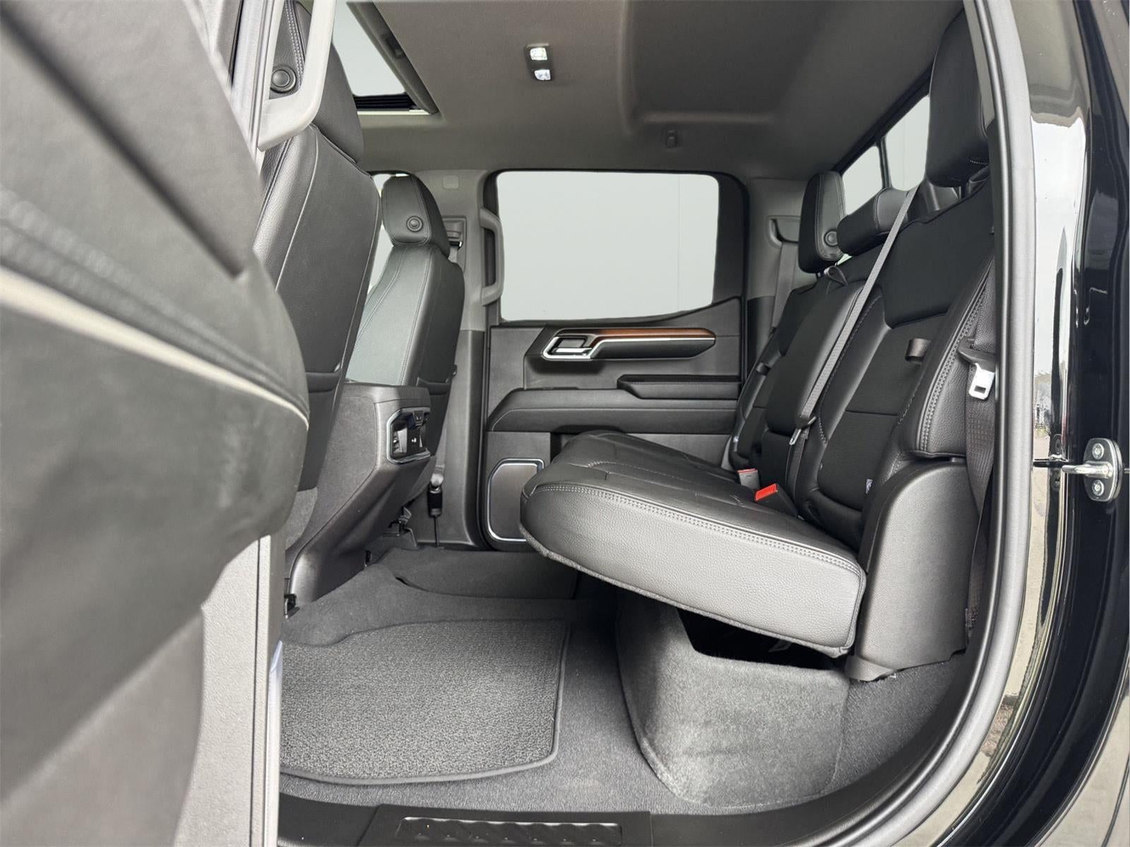 2024 GMC Sierra 1500 4WD Crew Cab Short Box Denali