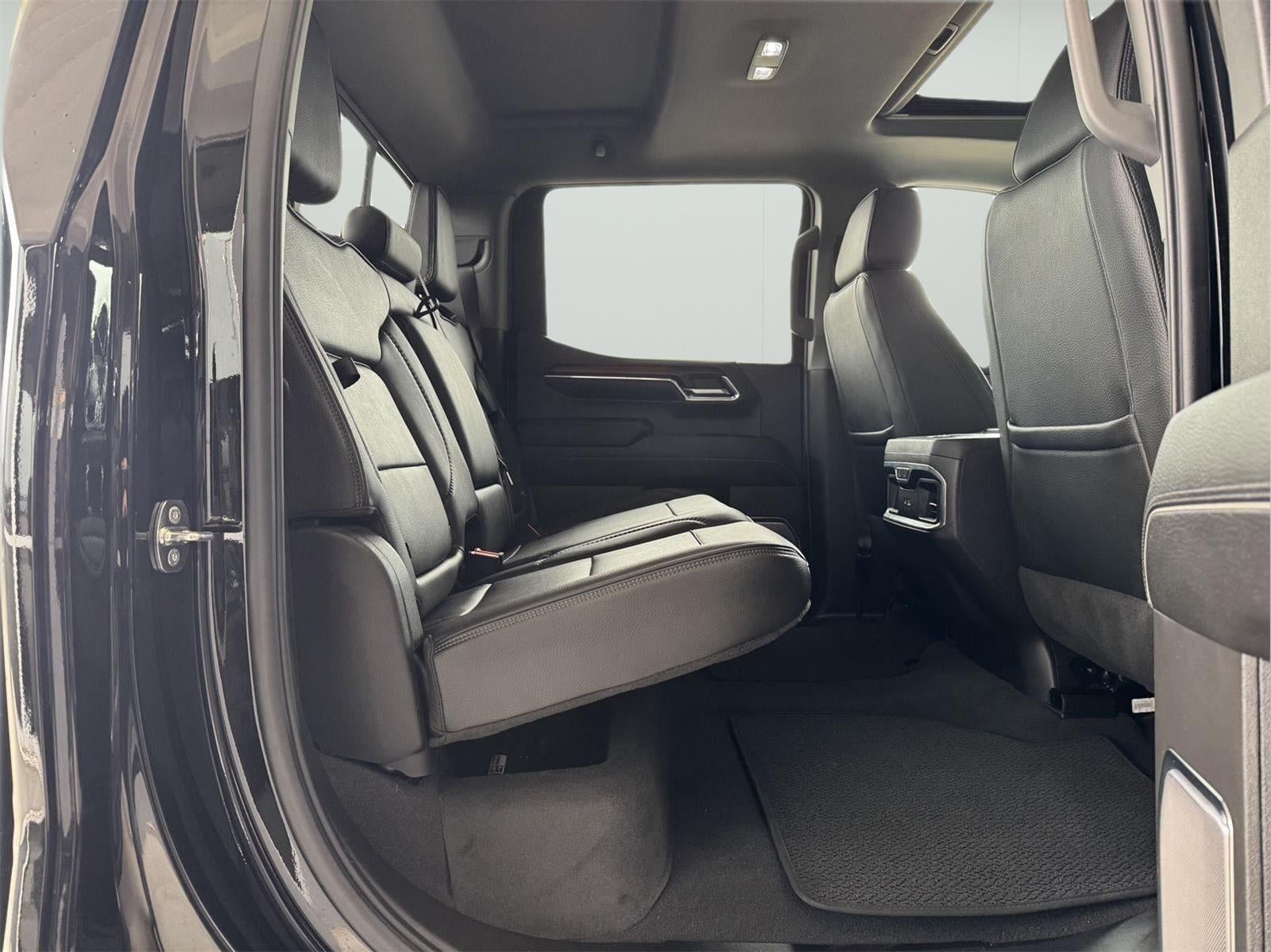 2024 GMC Sierra 1500 4WD Crew Cab Short Box Denali