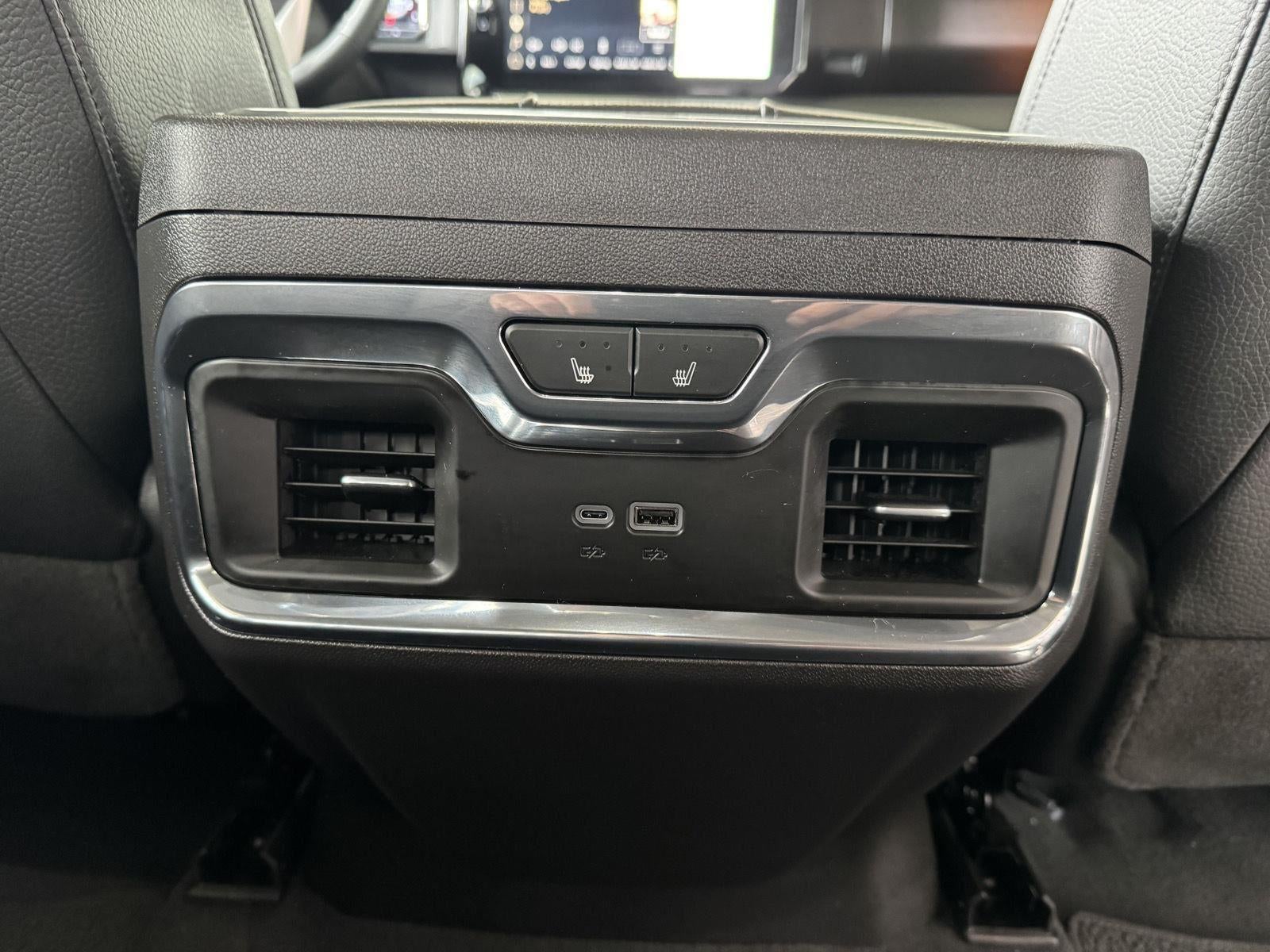 2024 GMC Sierra 1500 4WD Crew Cab Short Box Denali