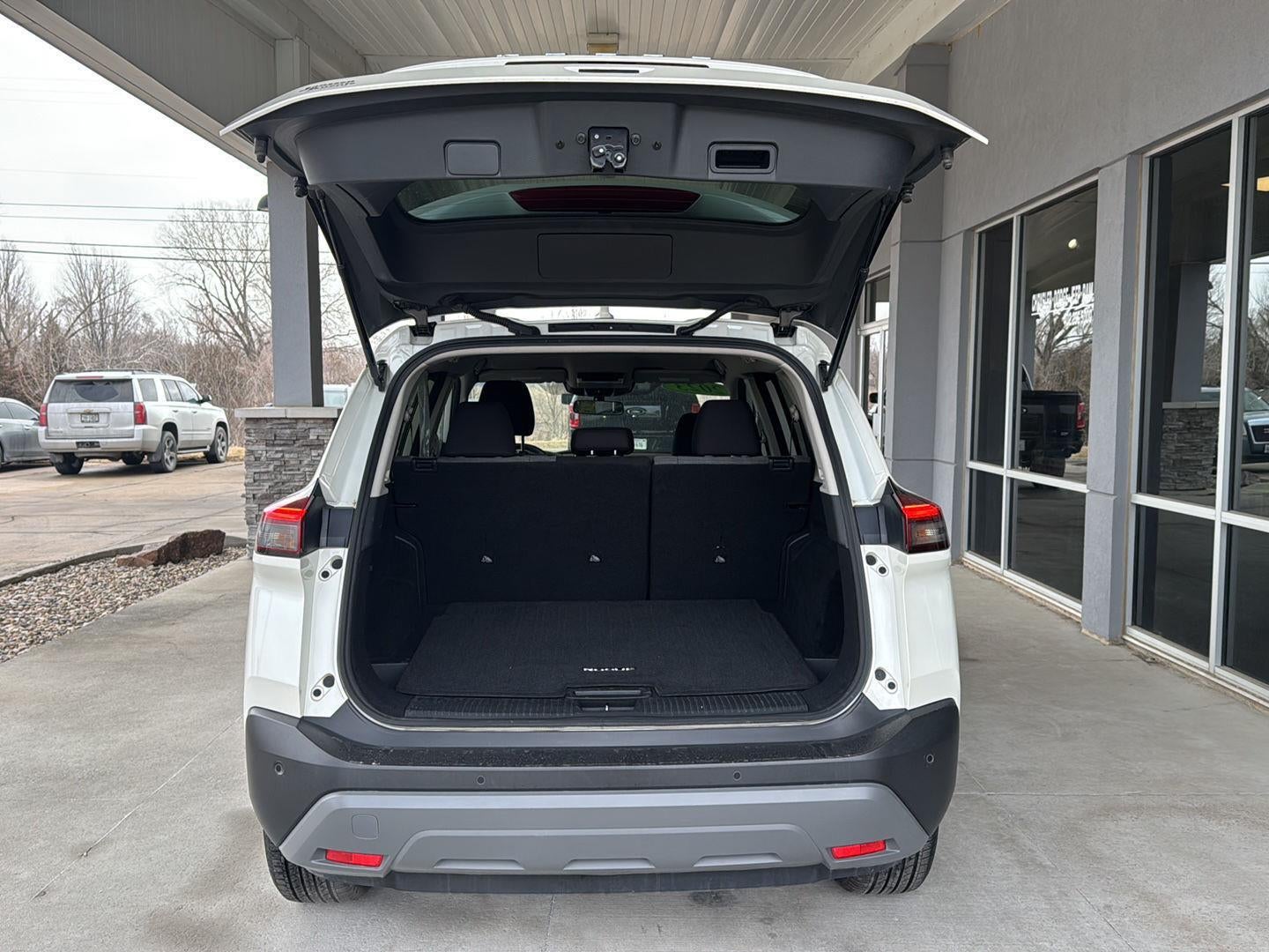 2023 Nissan Rogue SV FWD