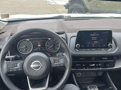 2023 Nissan Rogue SV FWD