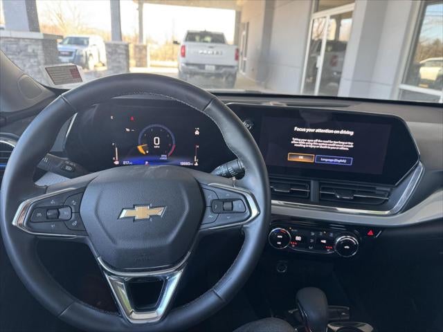 2025 Chevrolet Trax FWD LT