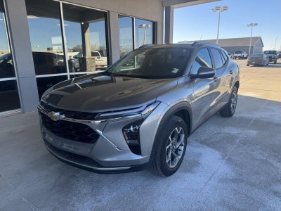 2025 Chevrolet Trax FWD LT