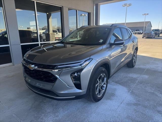 2025 Chevrolet Trax FWD LT