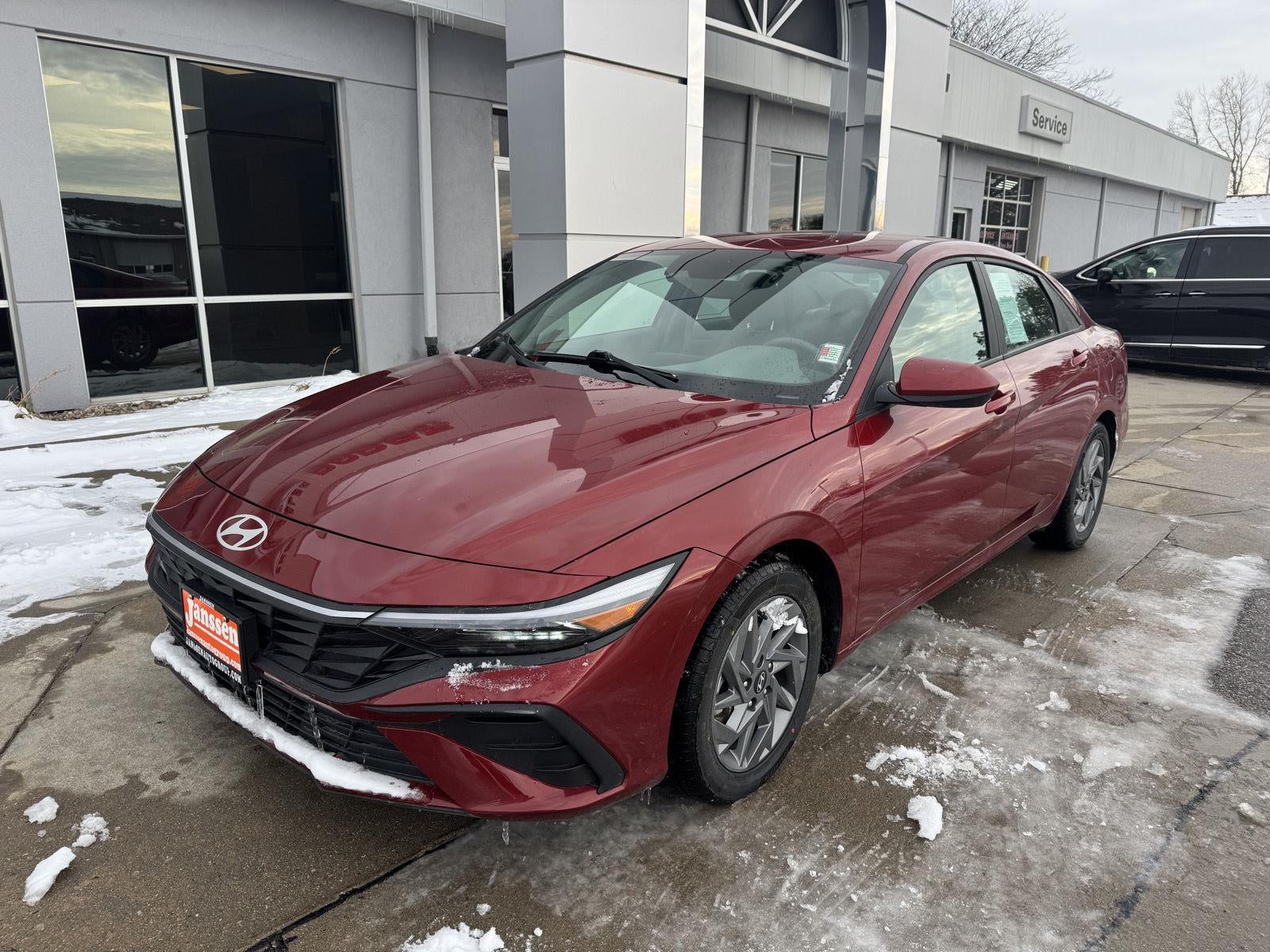 2024 Hyundai Elantra SEL