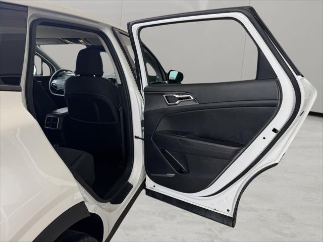 2026 Kia Sportage Hybrid S