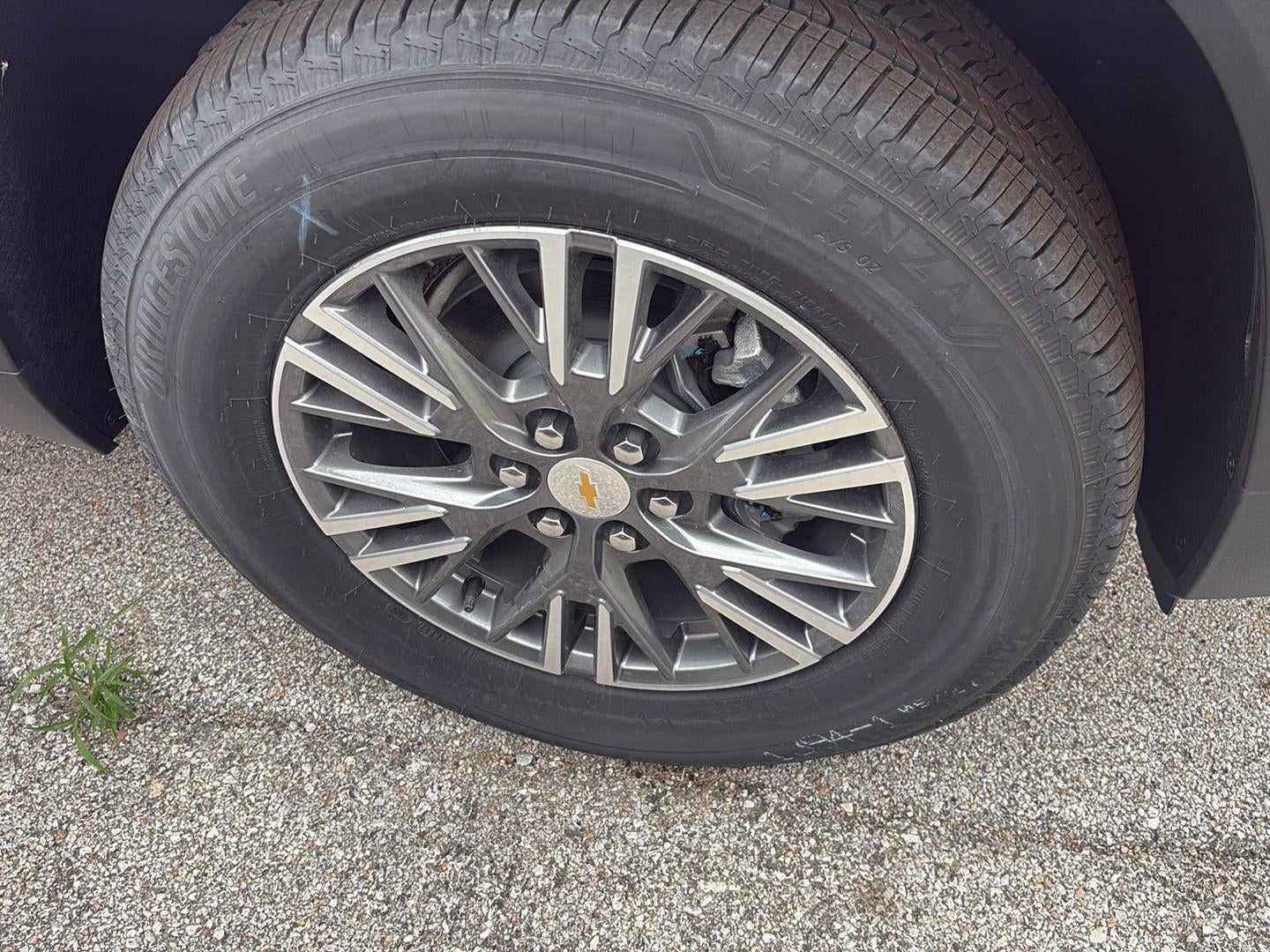 2026 Chevrolet Traverse AWD LT
