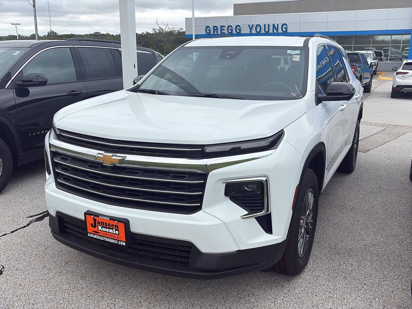 2026 Chevrolet Traverse AWD LT