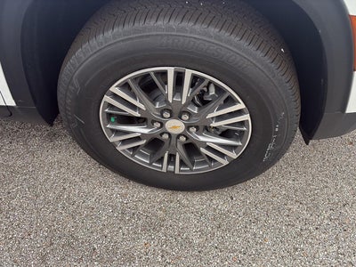 2026 Chevrolet Traverse AWD LT