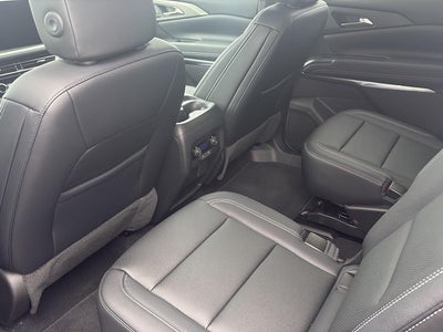 2026 Chevrolet Traverse AWD LT