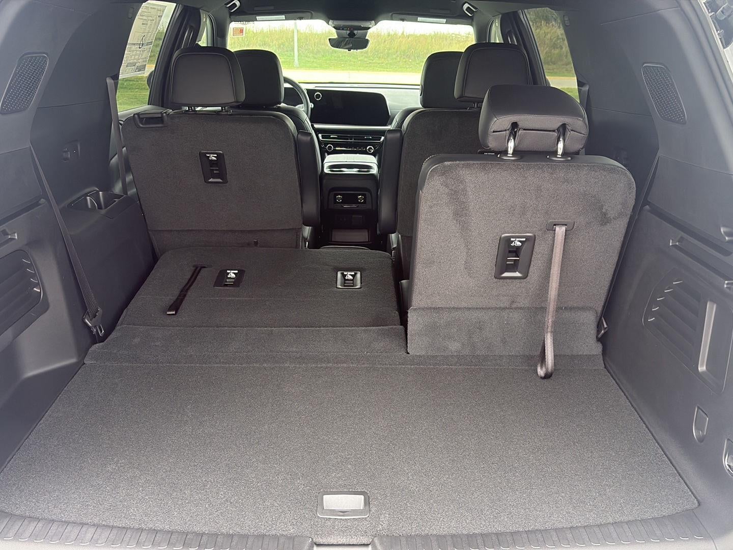 2026 Chevrolet Traverse AWD LT