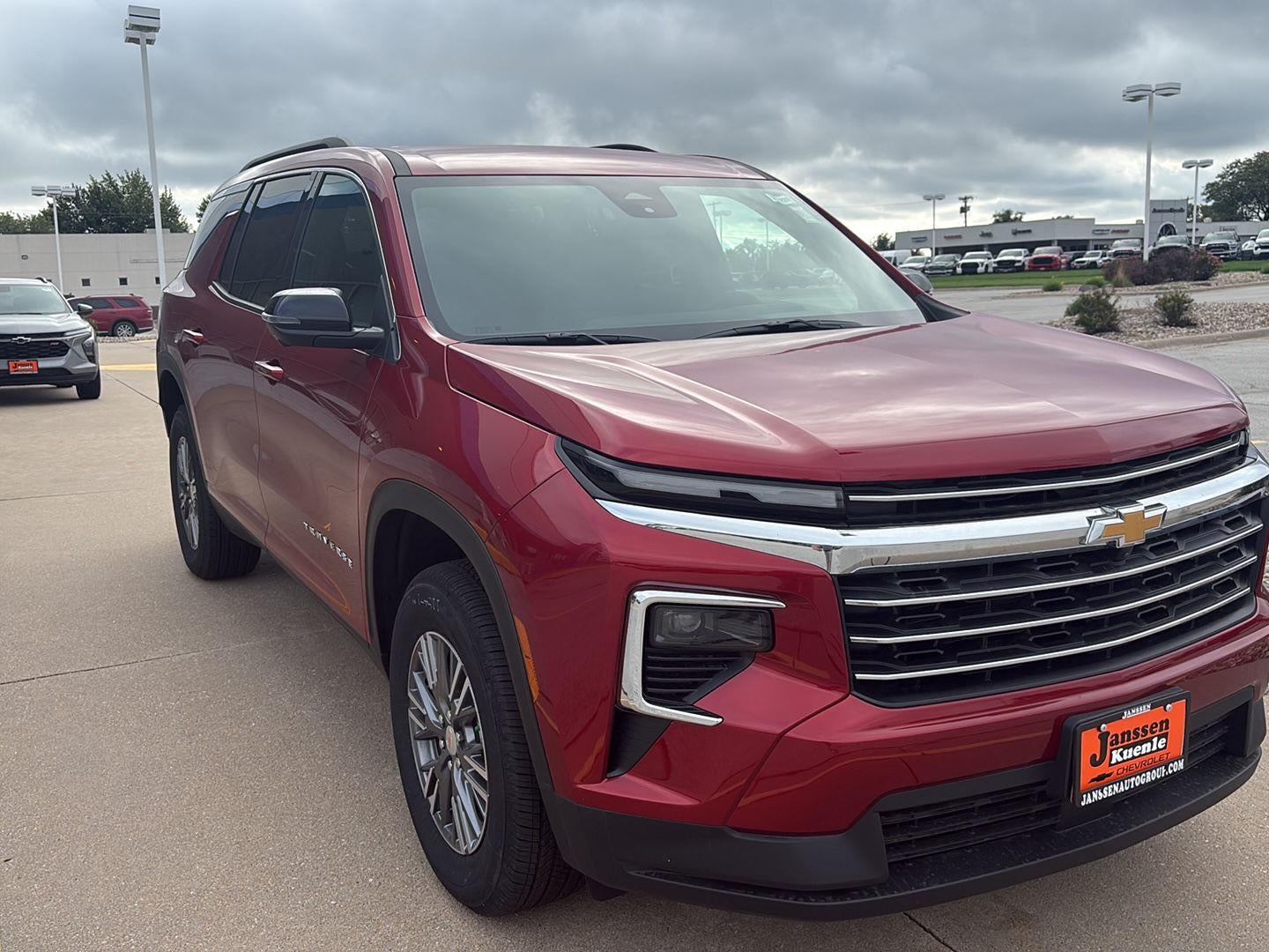2026 Chevrolet Traverse AWD LT