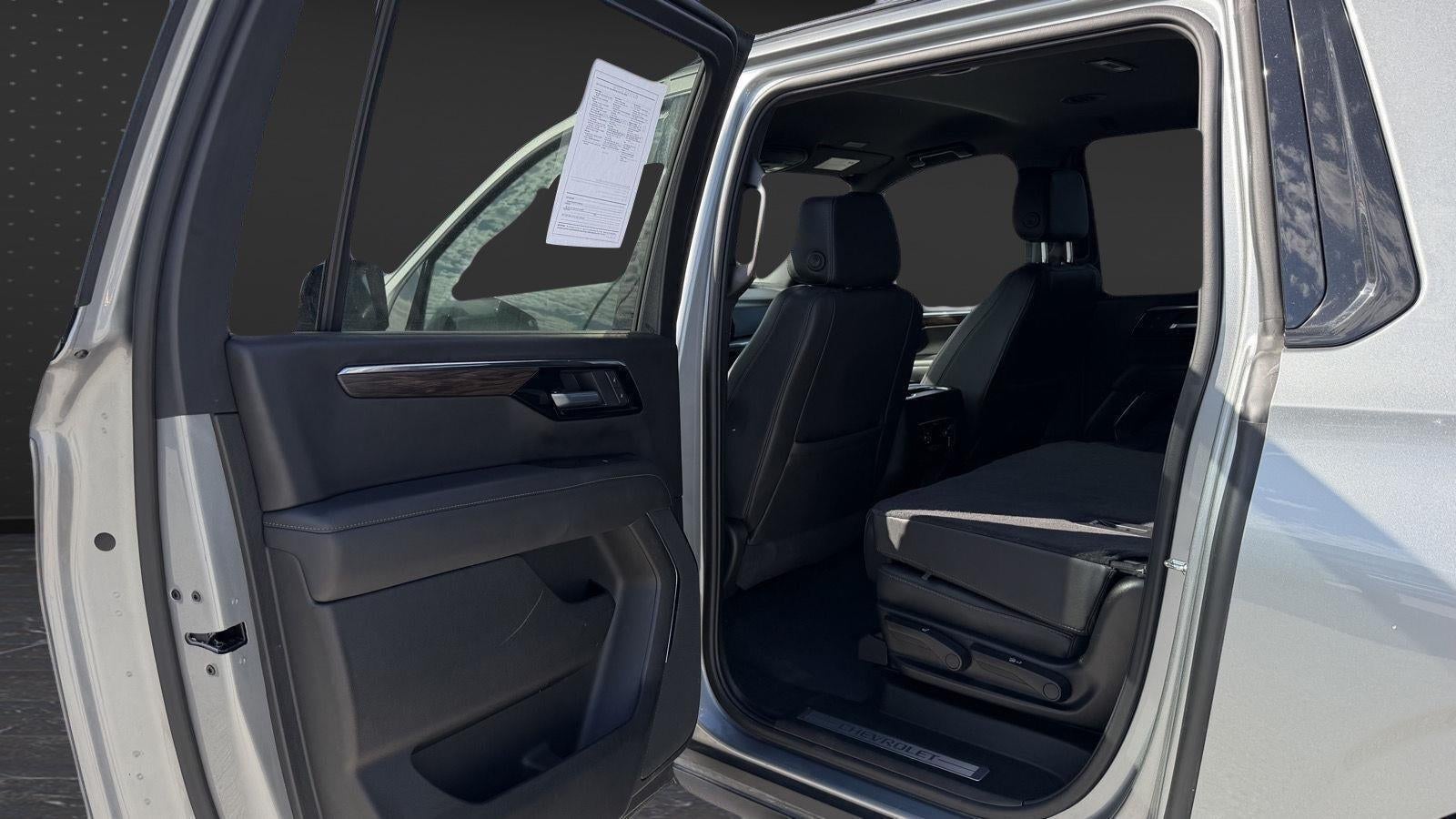 2025 Chevrolet Suburban Z71