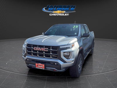 2025 GMC Canyon 4WD AT4
