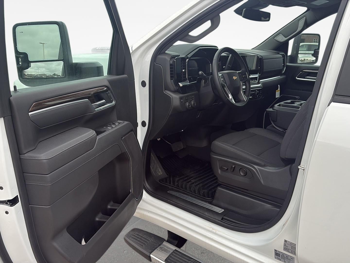 2026 Chevrolet Silverado 2500Hd LT