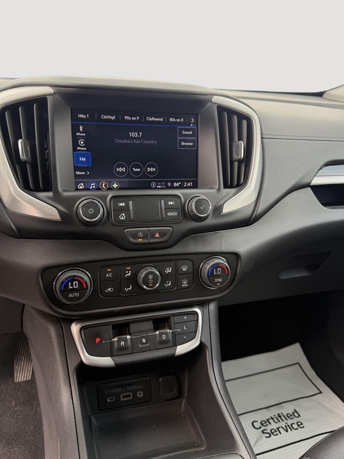 2024 GMC Terrain SLT