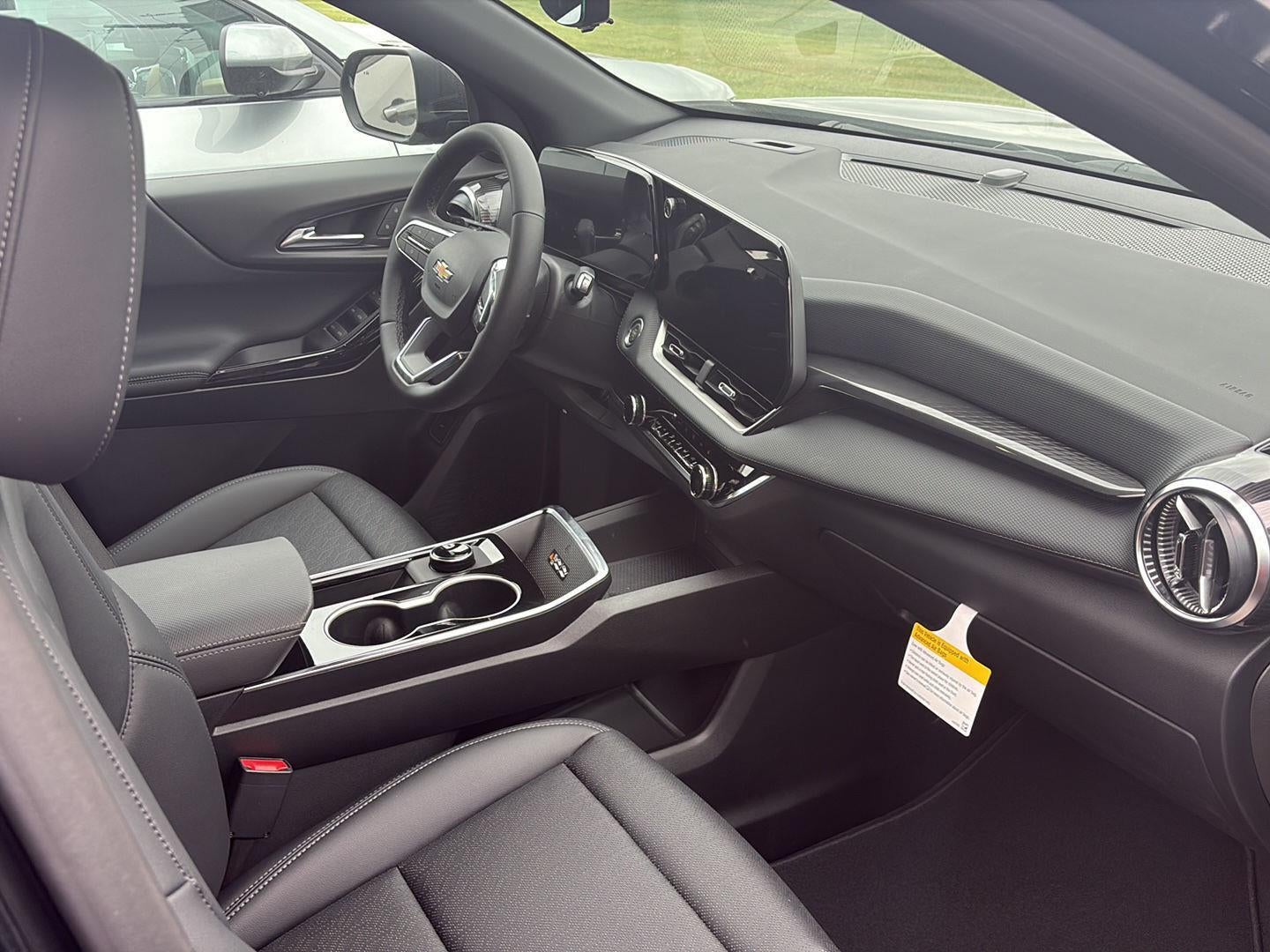 2027 Chevrolet Equinox AWD LT