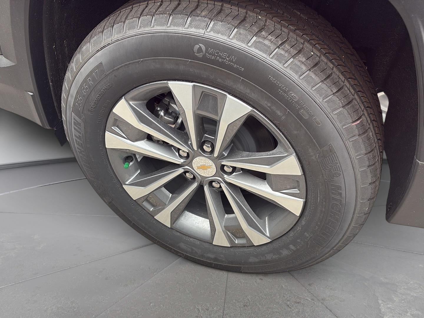 2027 Chevrolet Equinox AWD LT