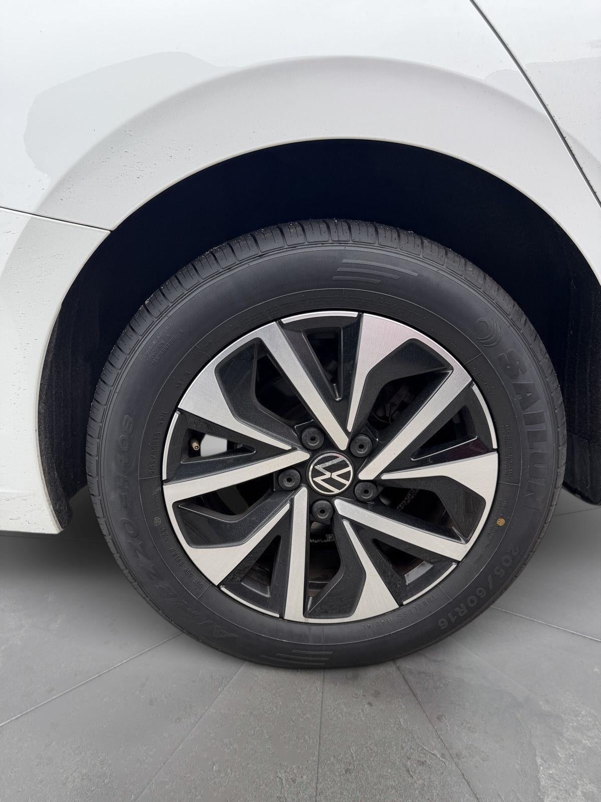 2025 Volkswagen Jetta S
