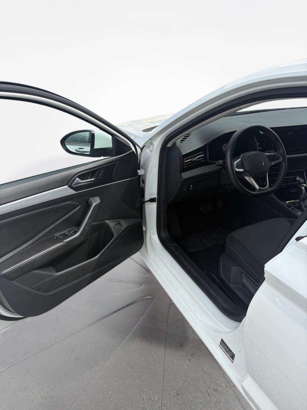 2025 Volkswagen Jetta S