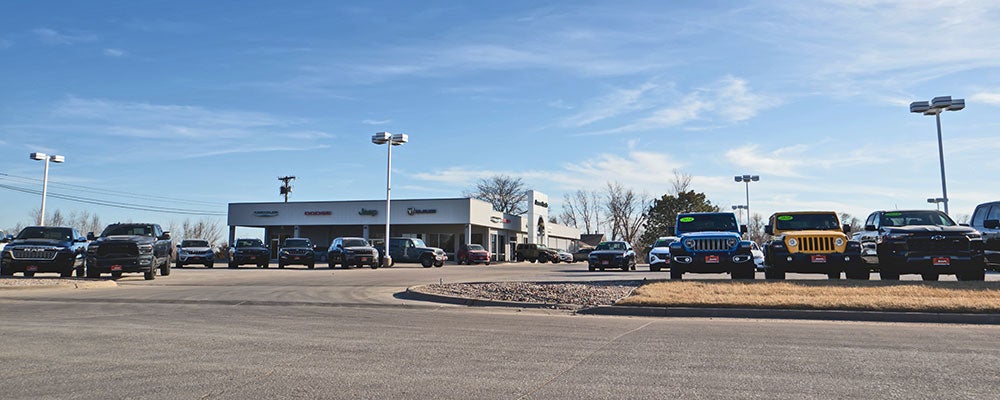 Janssen Kuenle Chrysler Dodge Jeep Ram of Plattsmouth
